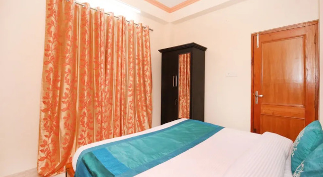 OYO 10860 Home Modern 3BHK New Shimla
