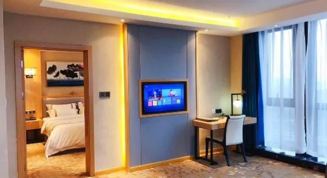 Люкс Deluxe Huatailin Hotel