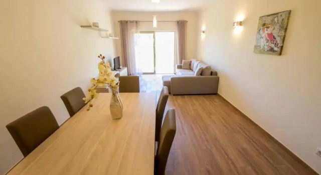 Marina Garden Apartment, Rezerwuj Apartament Hotele w Páteo z basenem, Basen