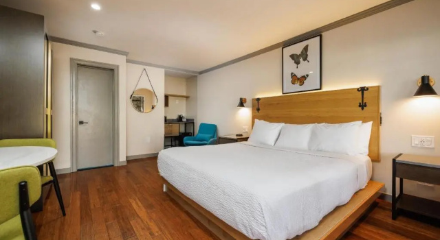 Номер Standard Inn Marin and Suites, an Ascend Collection Hotel