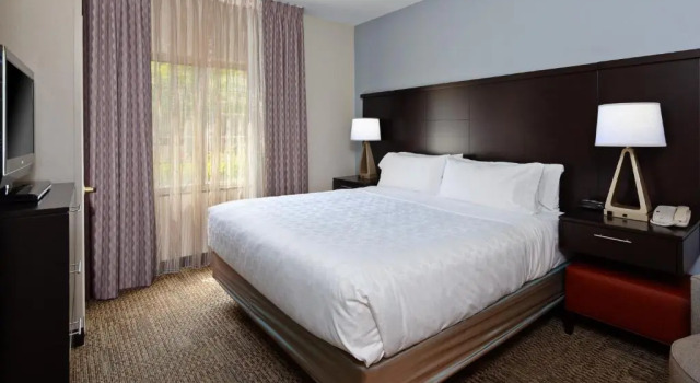 Люкс с 2 комнатами Staybridge Suites Fairfield Napa Valley Area by IHG