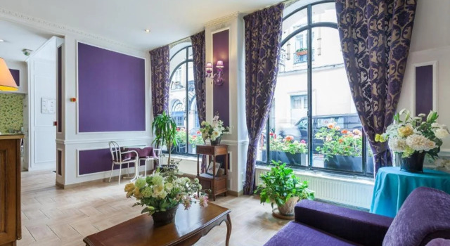 Hotel des Arts - Cite Bergere, Забронировать Отель Отели Парижа с парковкой, рядом с Лувр — Риволи, Парковка