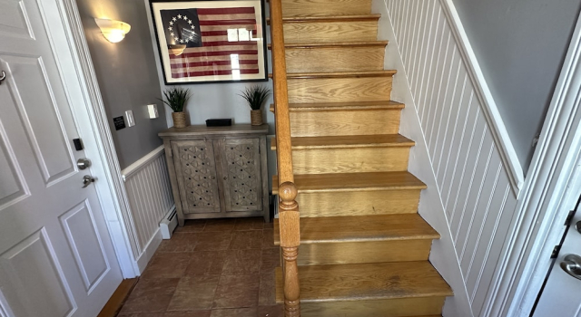 Коттедж Exposed Beam One Bedroom Suite Downtown Newport #15 1 Home
