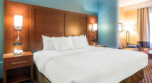 Номер Standard с балконом Spark By Hilton St. Augustine Historic District