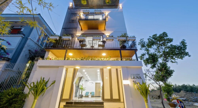 Lena Homestay, Rezervovat Hotel Hotely v Quang Nam s parkováním, Parkování