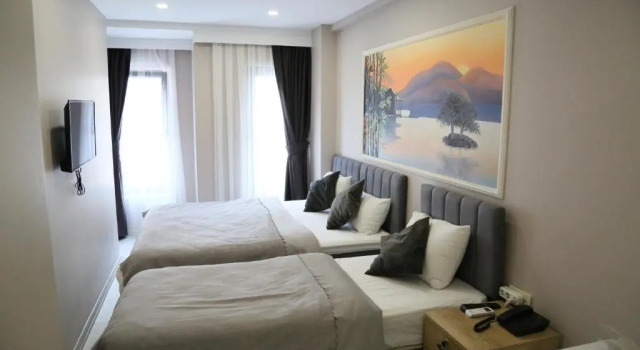 Трёхместный номер Standard ATİK HOTEL