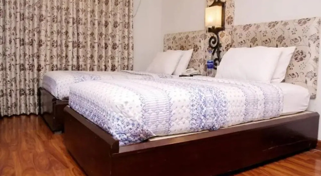 Номер Deluxe Shelton Hotel Lahore