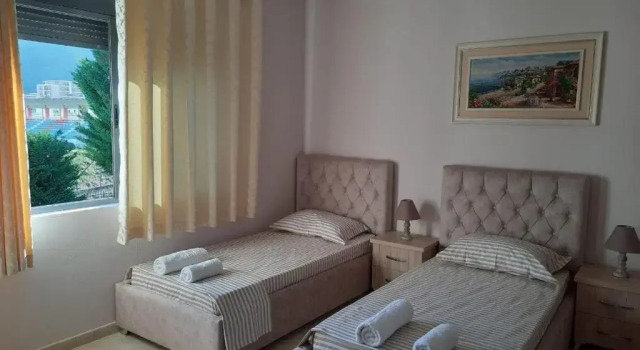 Hotel Vila Arbri, Prenota Hotel Hotel economici a Berat County