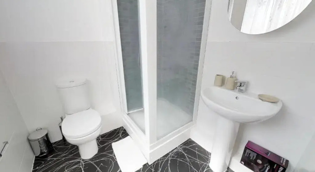 Апартаменты Cole Green Lane Executive Stay- Free Parking
