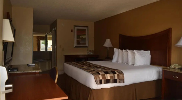 Номер Standard Atkinson Inn & Suites