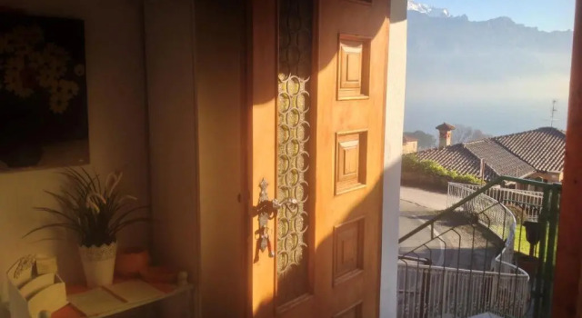 Appartamento Arancione, Prenota Appartamento Hotel a Como con parcheggio, Parcheggio