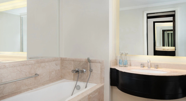 Camera doppia Deluxe con vista Sheraton Surabaya Hotel & Towers