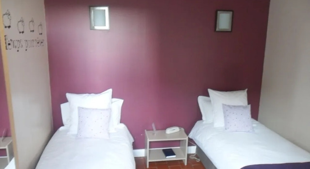 Семейный номер Standard с балконом Hotel La Buissonniere