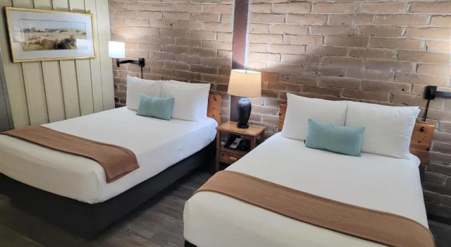 Четырёхместный номер Standard El Pueblo Inn