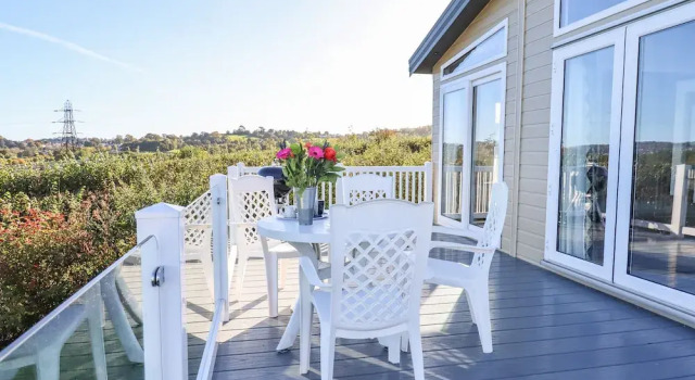 Cottage Cherry Lodge