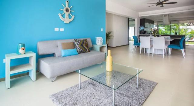 Апартаменты с 2 комнатами с балконом и с видом на сад Acacia Condos