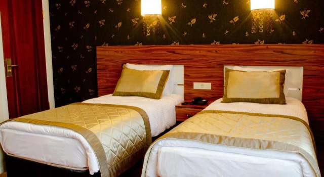 Dekor Hotel, Забронировать Отель Фатих Стамбул, рядом с Библиотека Стамбульского университета