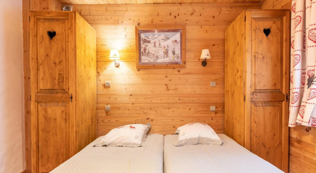 Lake View Chalet in Tignes near Ski Area, Забронировать Шале Виллы Овернь-Рона-Альпы, Вилла