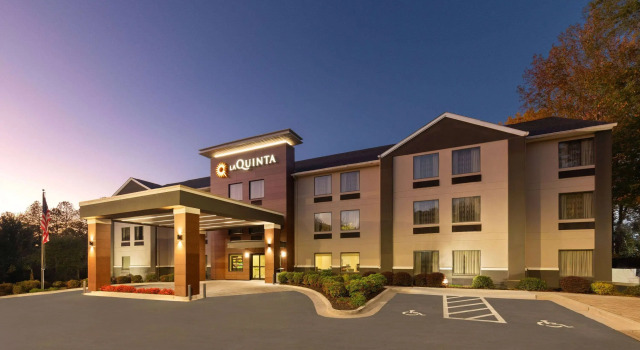 La Quinta Inn & Suites Snellville - Stone Mountain, Boek Mini-hotel Hotels in Georgia met parkeren, Parkeren