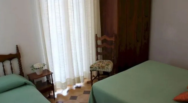 Appartamenti Cristal, Забронировать Отель Отели Пьетра-Лигуре с бассейном, Бассейн