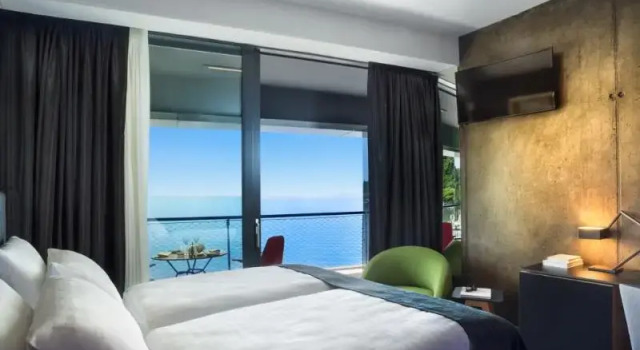 Двухместный номер Executive с балконом Boutique & Design Hotel Navis - Small Luxury Hotels of the World