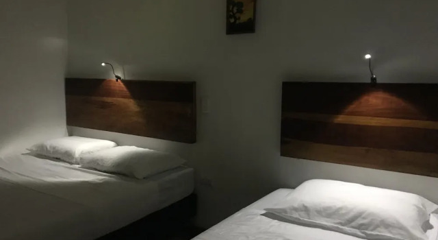 Трёхместный номер Standard c 1 комнатой El Caite Hostel