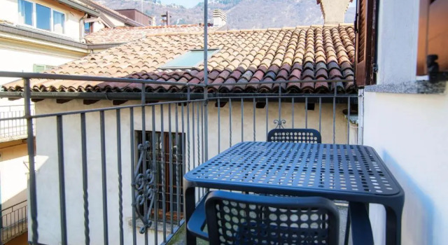 Barbablue Cozy Flat In Como - By House Of Travelers, Забронировать Отель Комо Озеро Комо, рядом с Como Cathedral