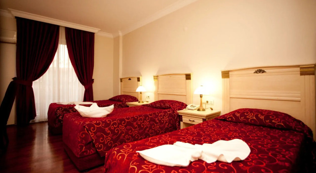 Dabaklar Deluxe Hotel, Забронировать Отель Отели Кушадасы 3 звезды, рядом с Kusadasi Bars Street, 3*