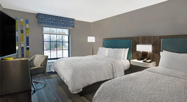 Четырёхместный номер Standard Hampton Inn Westfield