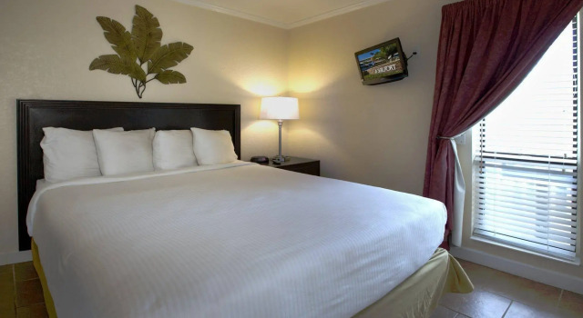 Sailport Waterfront Suites, Buchen Sie Aparthotel Hotels in Tampa mit Parkplatz, Parkplätze