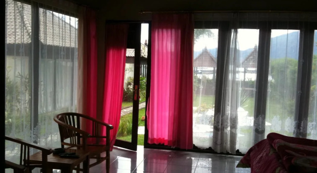 Astradana Hotel, Rezervovat Kemp Hotely v Bali se snídaní, Snídaně