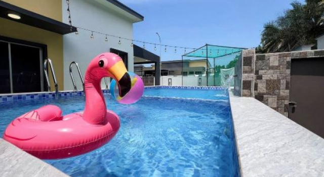 PD 4BR Private Pool Fun House - 5 Mins to Beach, Réserver Hôtel Port Dickson Negeri Sembilan