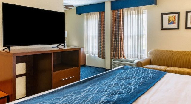 Comfort Inn Piketon near Fairgrounds, Забронировать Отель Пиктон штат Огайо