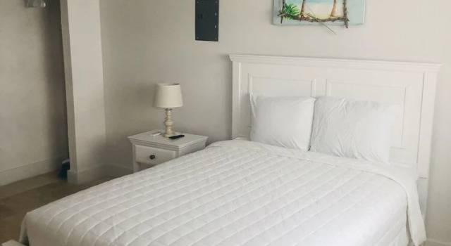 Студия Comfort Fountain Bay Resort & Marina