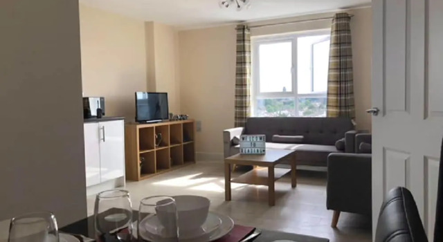Penthouse Apartment Sleeps 9, Varaa Huoneisto Asunnot kohteessa Merseyside, Huoneisto