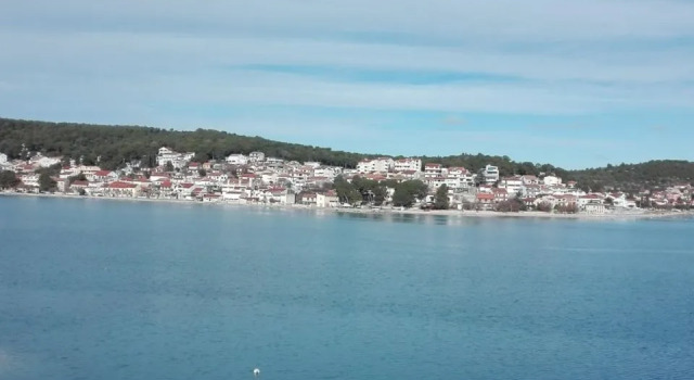 Apartment Marica - 10m from sea: A3 Tisno, Island Murter