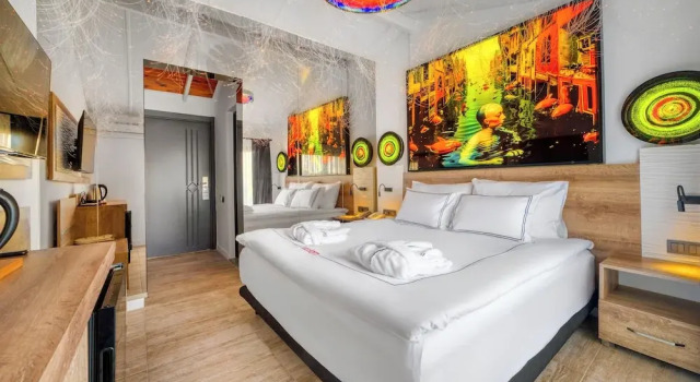Двухместный номер Standard с видом на окрестности Illusion Beach Club Hotel +16 Only Adult