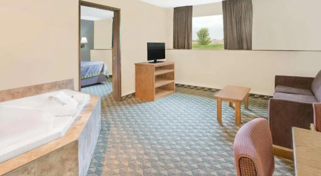 Suite Super 8 Darlington