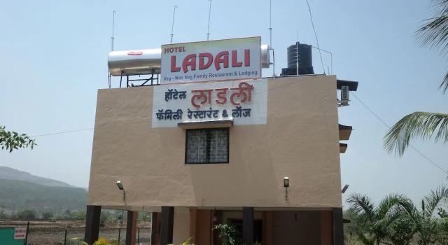Hotel Ladli Lodging, Забронировать Отель Отели штата Махараштры с завтраком, Завтраки
