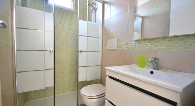 Апартаменты c 1 комнатой с балконом Charming Apartment In Central Location With Air Conditioning, Pets