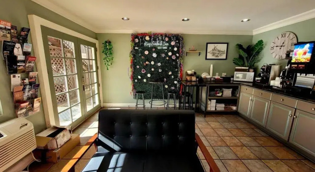 King Frederik Inn, Забронировать Мини-отель Солванг Santa Ynez Valley