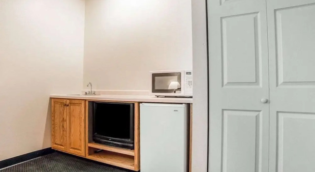 Четырёхместный номер Deluxe FairBridge Inn & Suites Glendive