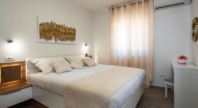 Beautiful Home in Pula With 3 Bedrooms, Wifi and Outdoor Swimming Pool