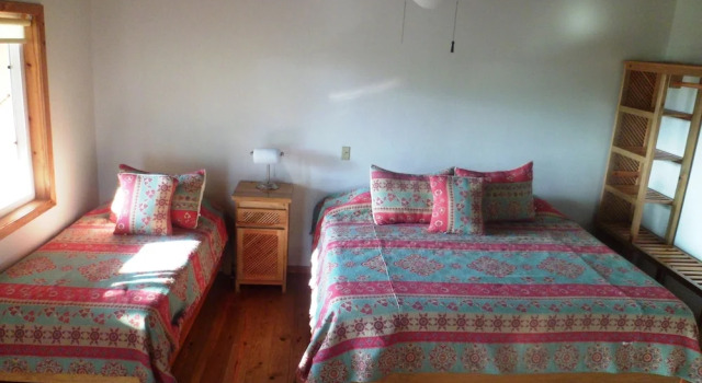 Студия Deluxe с балконом и с красивым видом из окна Hotel Posada Seremein ,West Bay ,Roatan