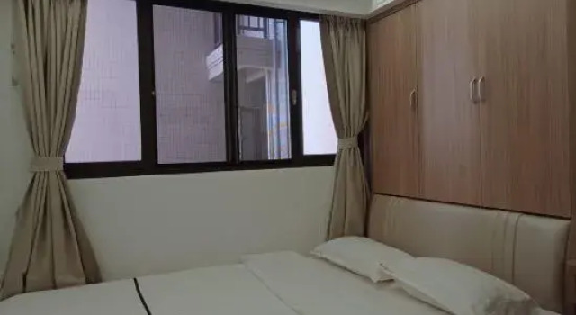 Люкс с 3 комнатами с балконом и с видом на море Mermaid Apartment