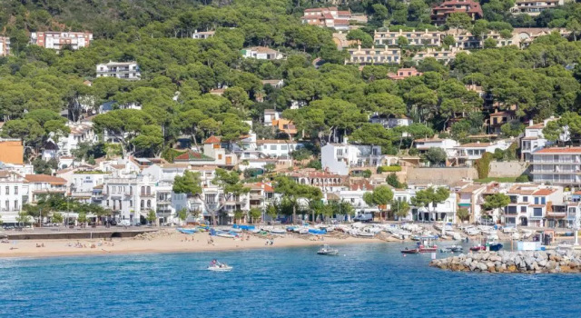 Cliper L-1, Забронировать Отель Палафружель Baix Empordà