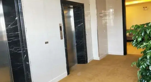 Tingyue Yiju Hotel, Varaa Hotelli Shanghai Shanghai