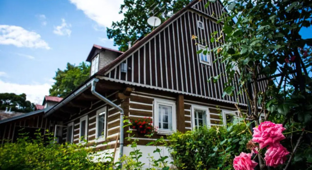 Knežicka chalupa, Buchen Sie Hotel Vrchlabí Region Königgrätz.