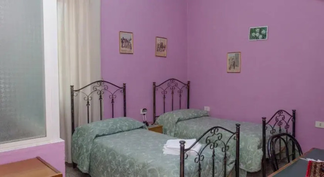 Azienda Agrituristica Le Cascine, Buchen Sie Hotel Canino Tuszien