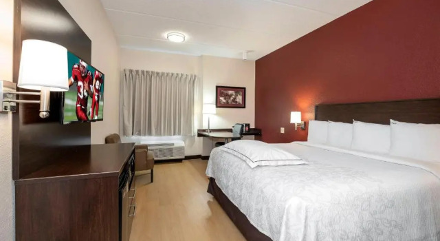 Двухместный номер Premium Red Roof Inn PLUS+ Jacksonville   Southpoint